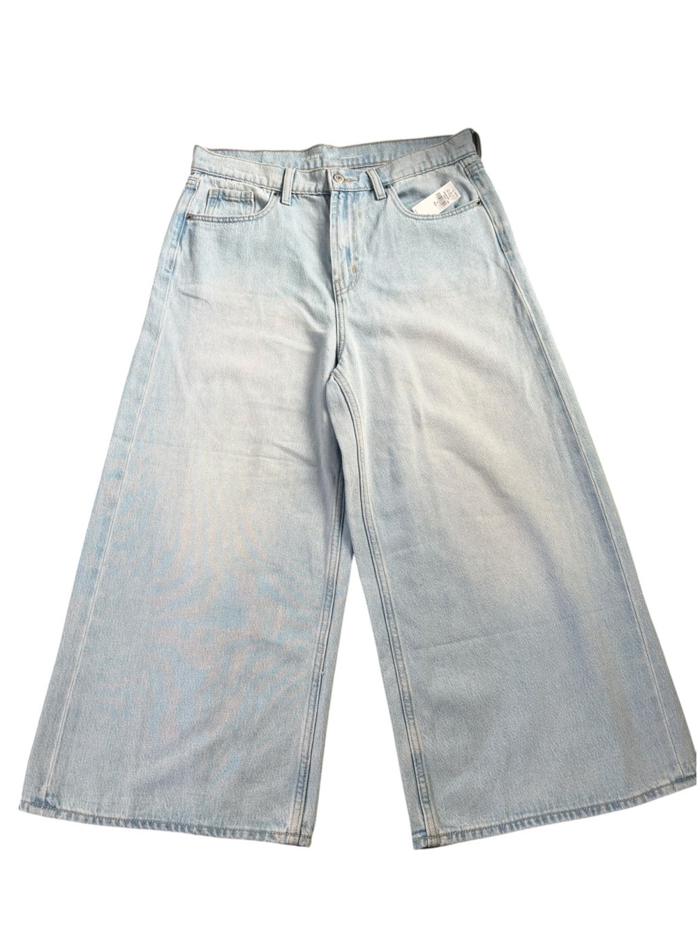 Old Navy High Rise Baggy Wide Leg Cropped Jeans.  Size 6 Tall
